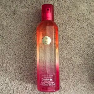 Victoria’s Secret Bombshell  Summer Body Mist